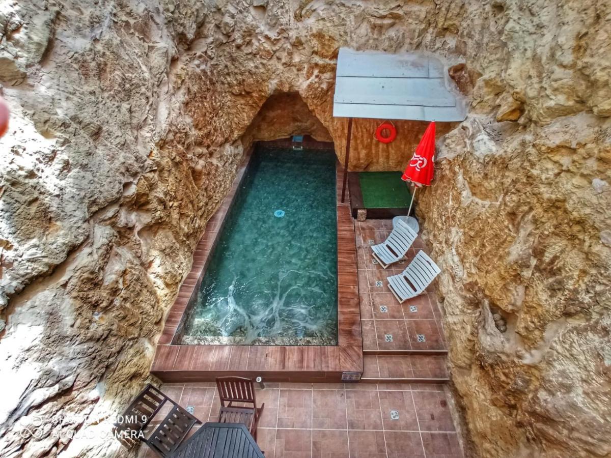 Town House With Private Pool In Village Centre Калкара Экстерьер фото